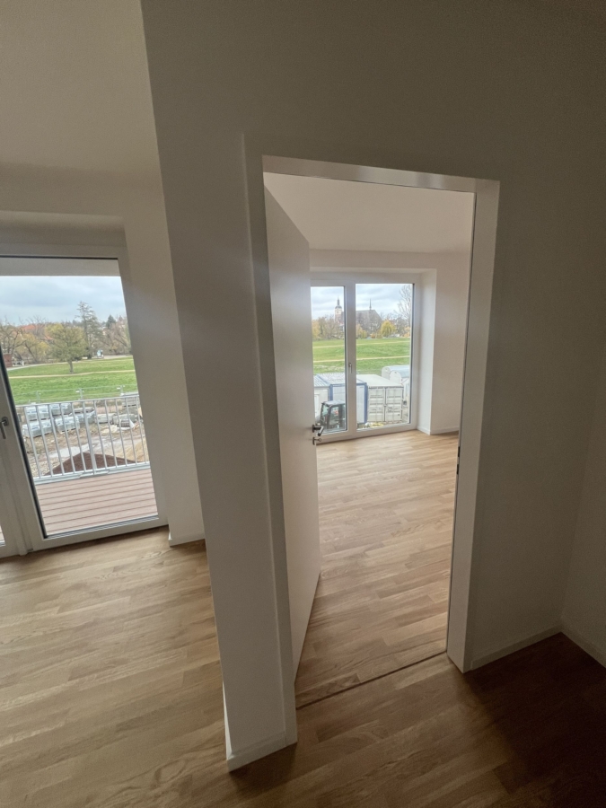 hochwertige 4-Zimmer Wohnung im Herzen der Stadt - Zimmer 3