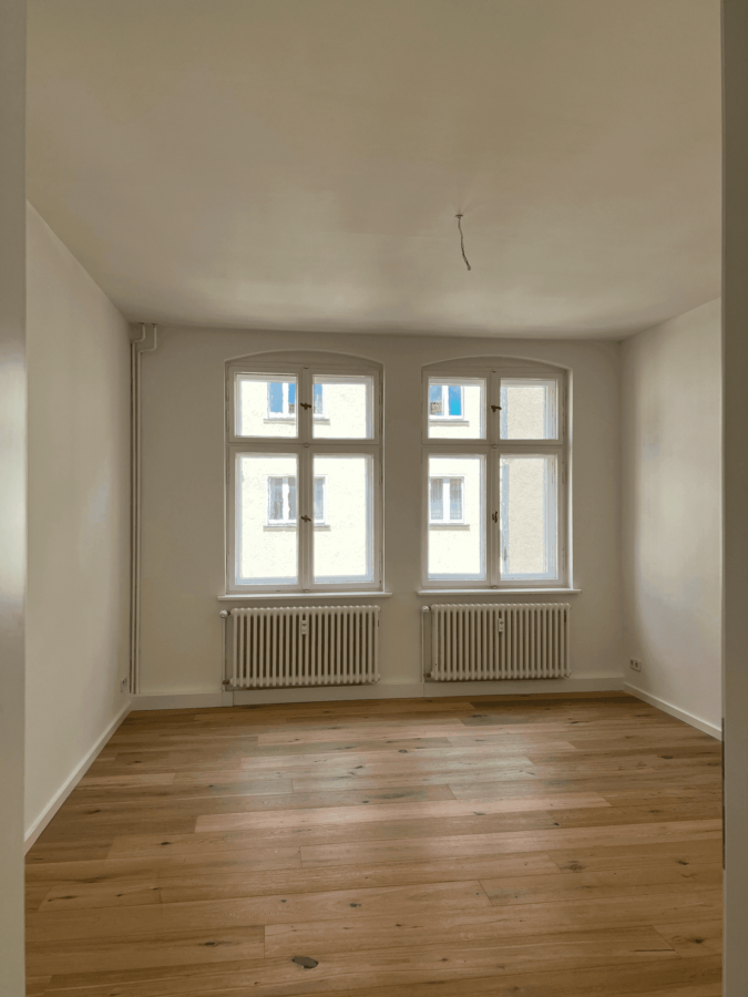 Moderne 4 - Zimmer Wohnung mit Balkon - Schlafzimmer 1